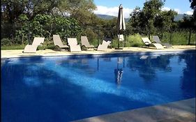 Maison au calme avec piscine et climatisation